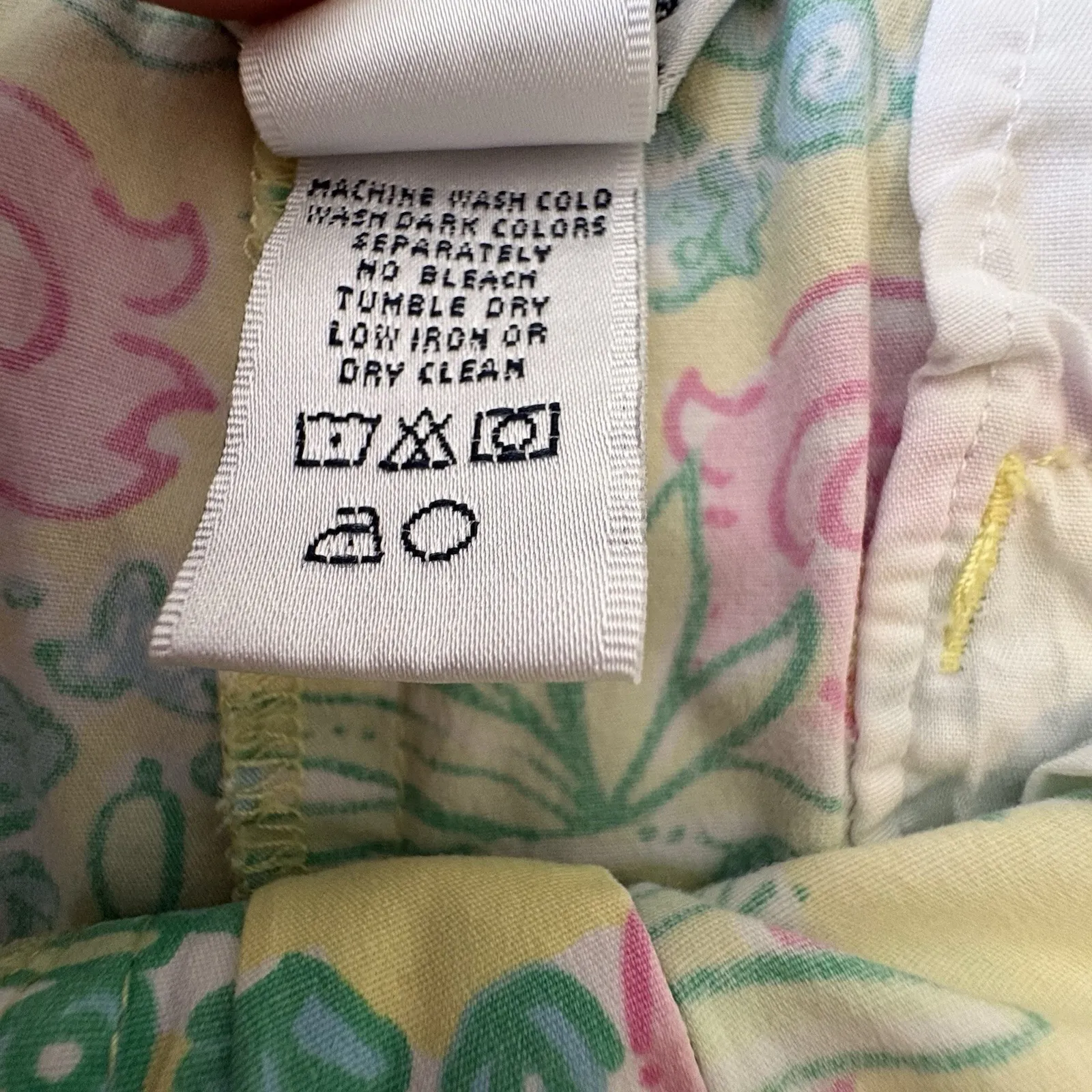 Lilly Pulitzer Palm Beach Fit  Shorts‎ Sz 4 Pink Green Floral Flamingo Stretch - Image 8