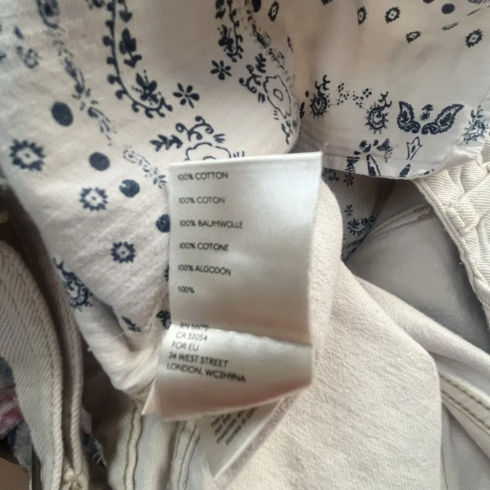 We The Free *flaw* Women's 10 Overalls Off White Sunkissed Zip Front Shortall - Image 7