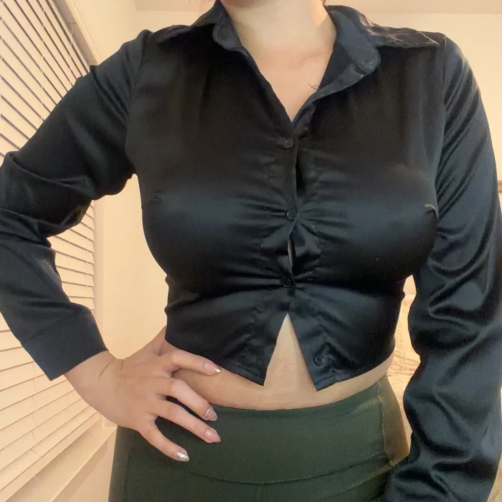 Elegant Black Lace - Image 3