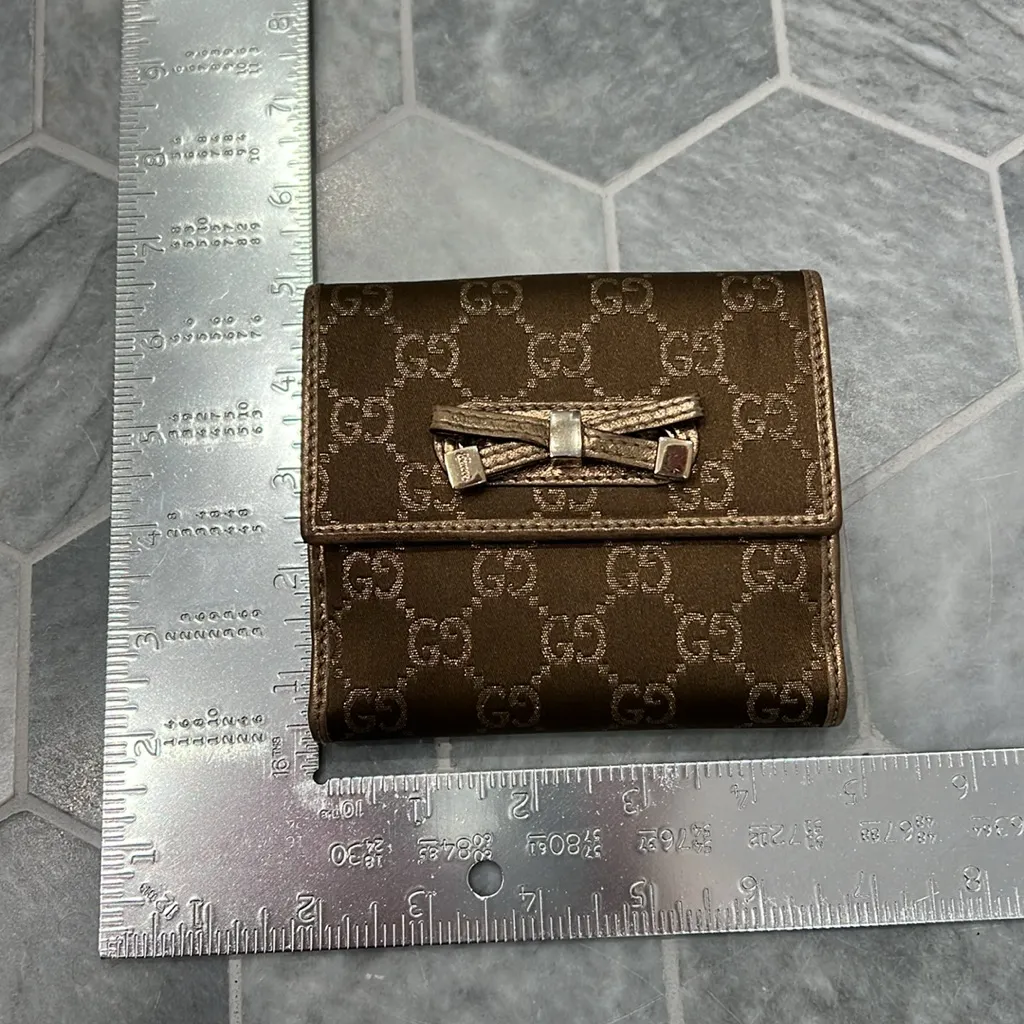 Gucci Princy Gold Snap‎ Wallet EUC - Image 7