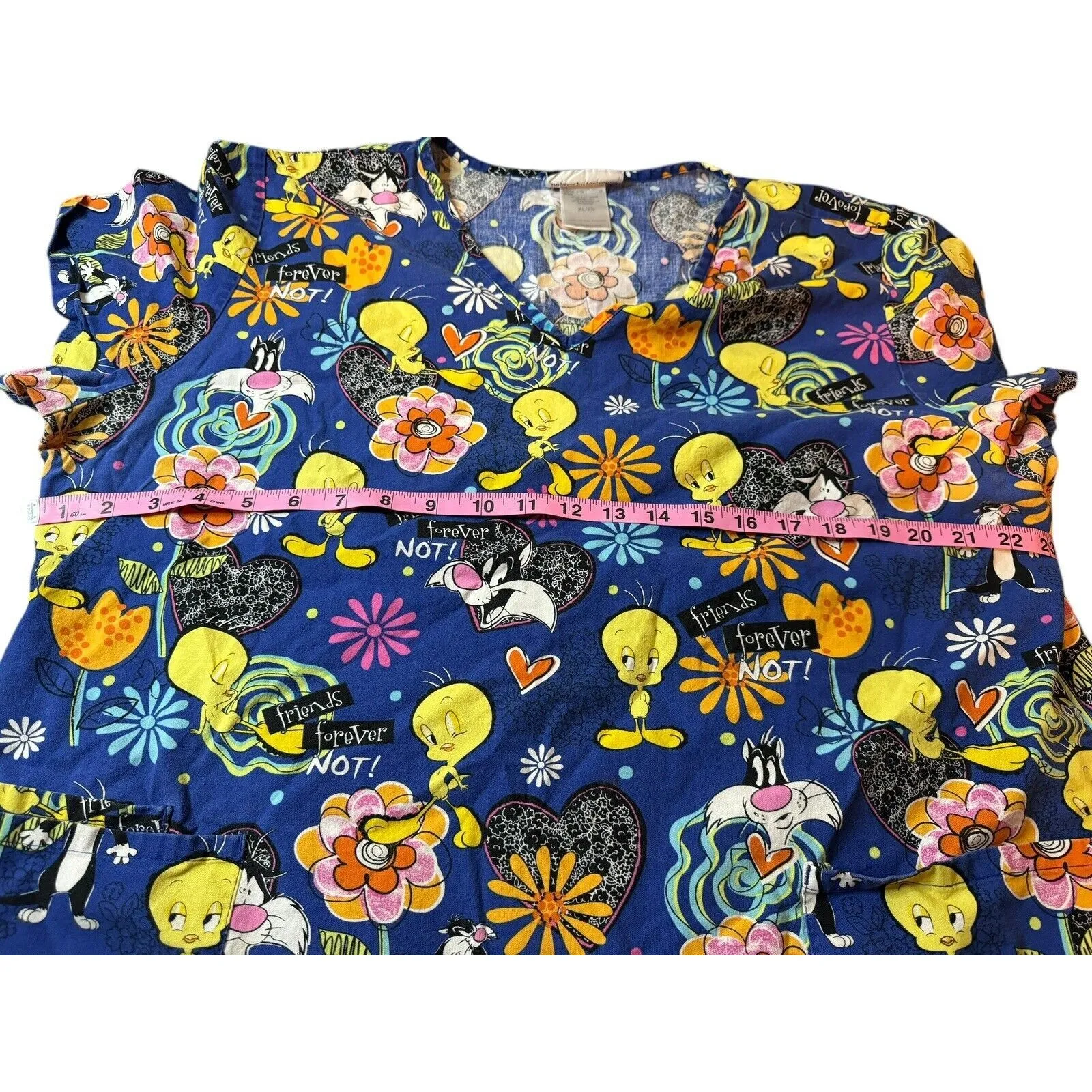 Looney Tunes Tweety Bird & Sylvester Scrub Top Women’s Size XL Blue V-Neck - Image 5