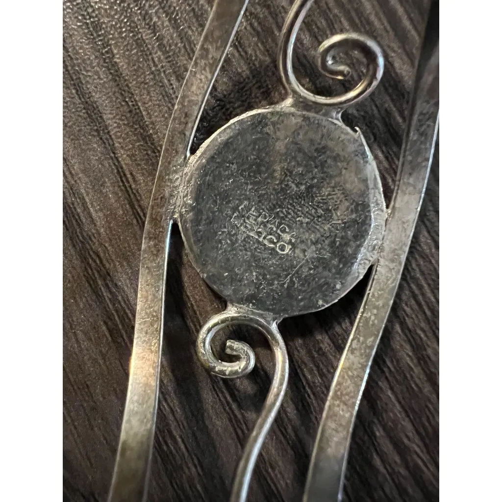 Vintage Mexican Silver Cuff Bracelet W/ Mother Of Pearl Inlay Flower Design Hand - Image 6