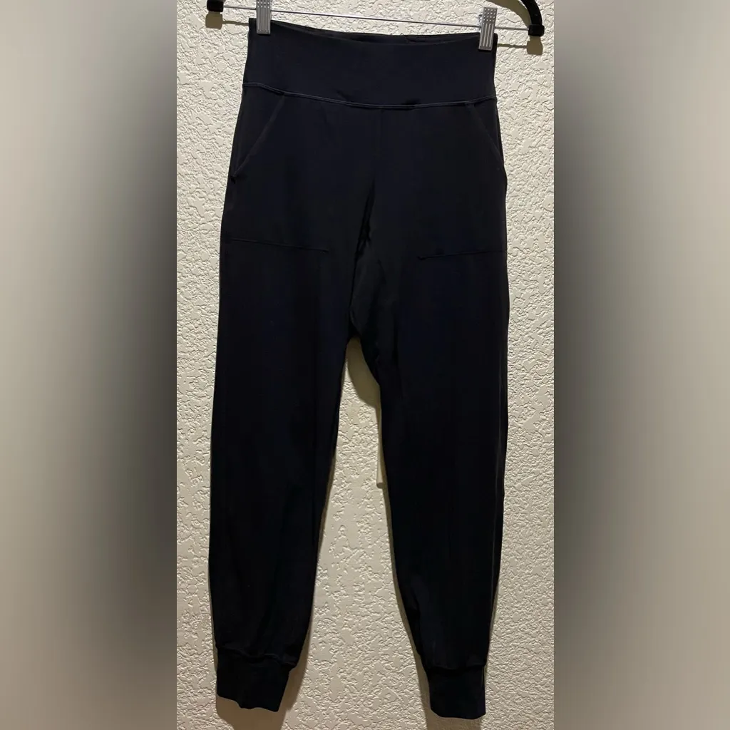 Lululemon Align Joggers 28” Pants in Black with Pockets Size 4 - Image 7