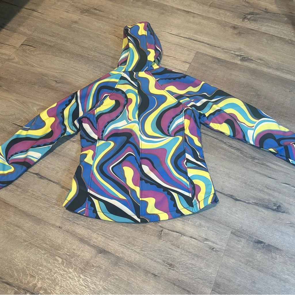 Athleta Limited‎ glacier softshell fleece jacket in retro pattern zip Medium EUC - Image 8