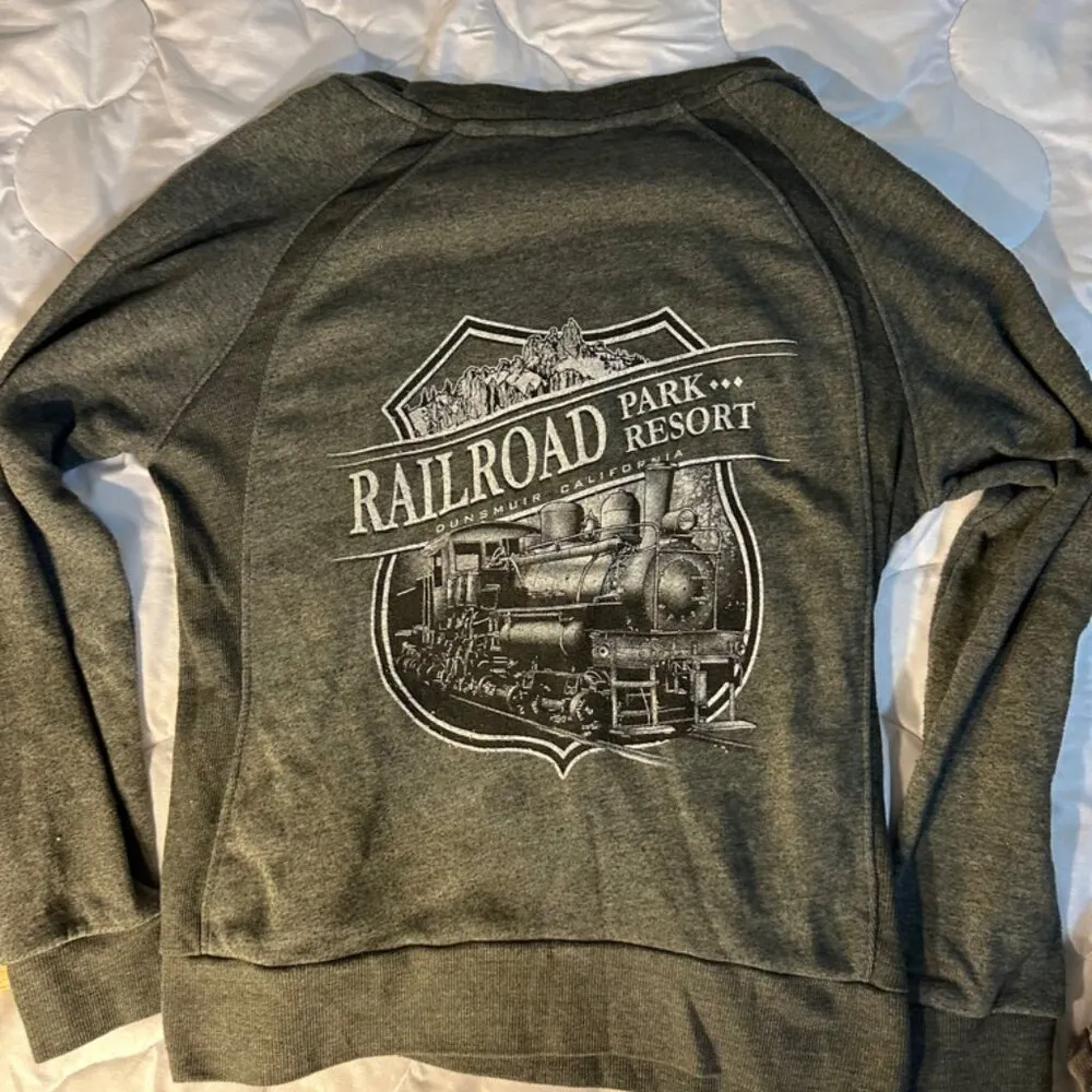 Dunsmuir Railroad Sweatshirt Size S - Image 2