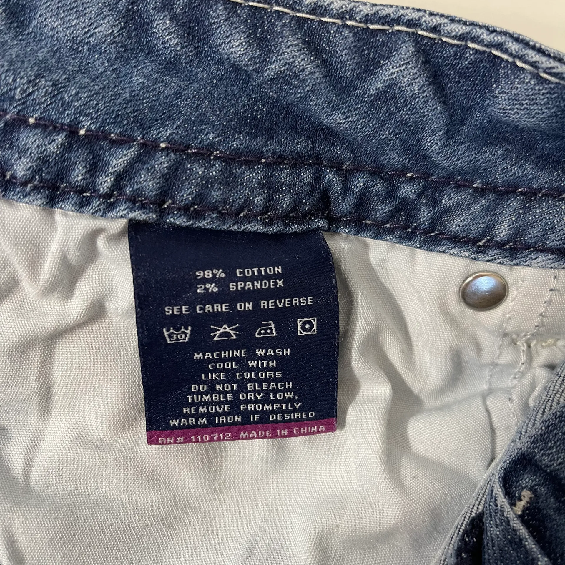 The Chelsea Dark Wash Mid-rise Skinny Cropped Jeans - Image 12