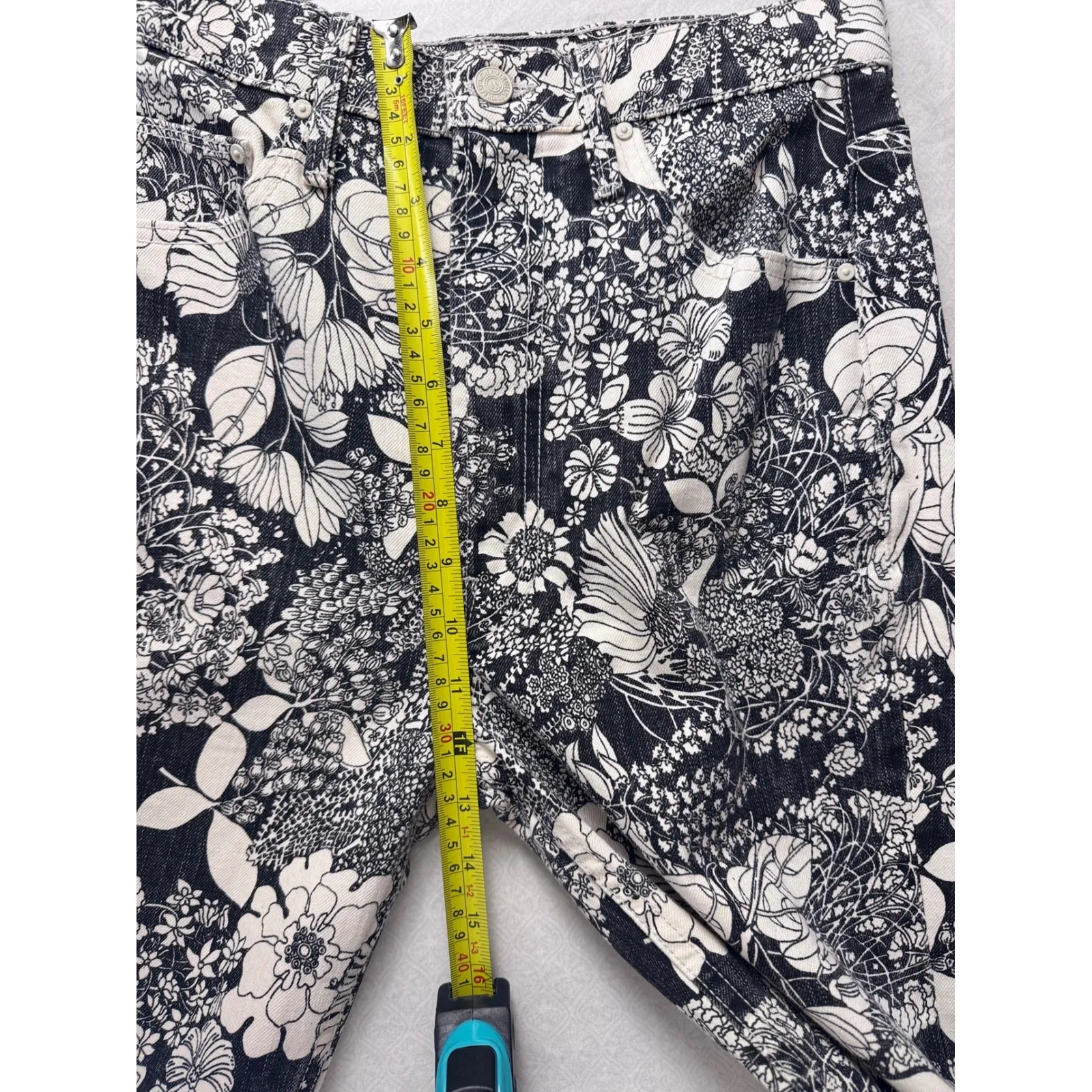 MOTHER jeans Scooter Ankle French Fairy Tale Floral Cropped‎ Flare size 28 Black - Image 8