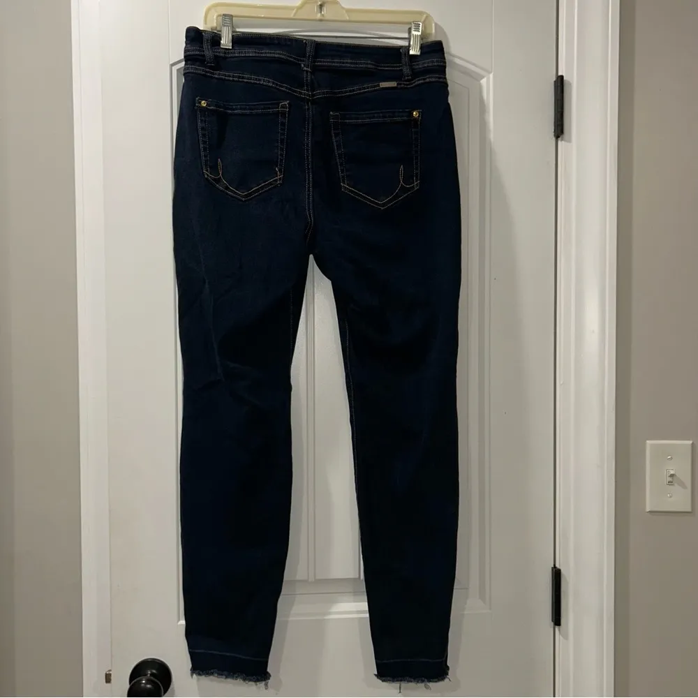 INC Skinny Leg Curvy Fit Women's Dark Blue Jeans Size 10 - Image 4