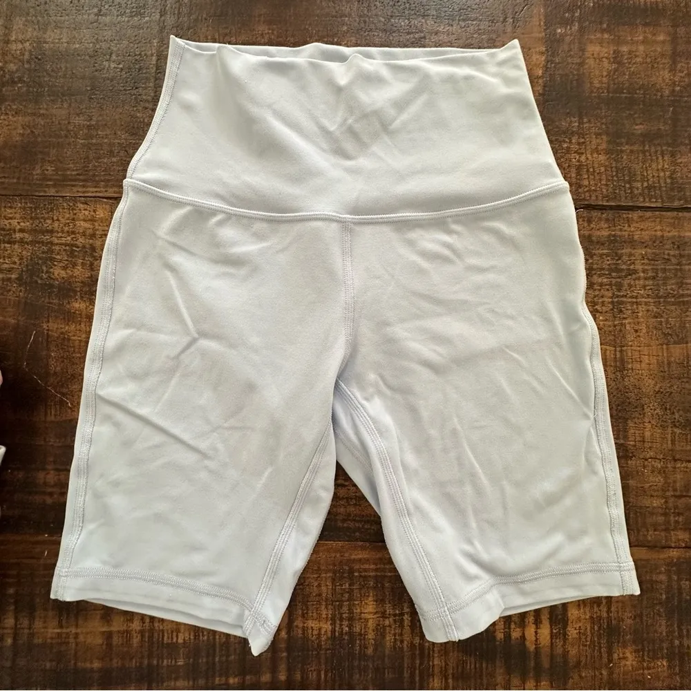 Lululemon Align High Rise 8” inseam shorts in Pastel Blue- Like New - Image 5