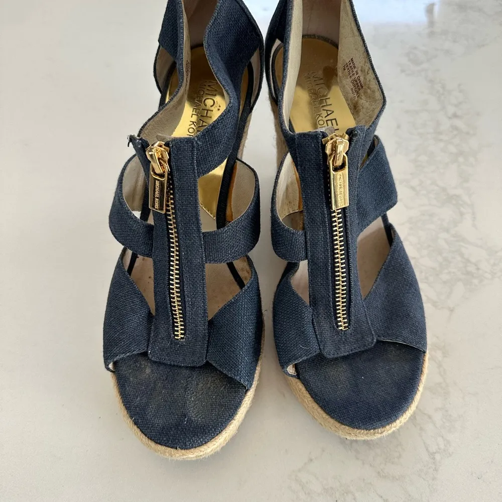 Michael Kors Women Berkley Sandal Size 7 Navy Wedge Platform Espadrille Zipper - Image 3
