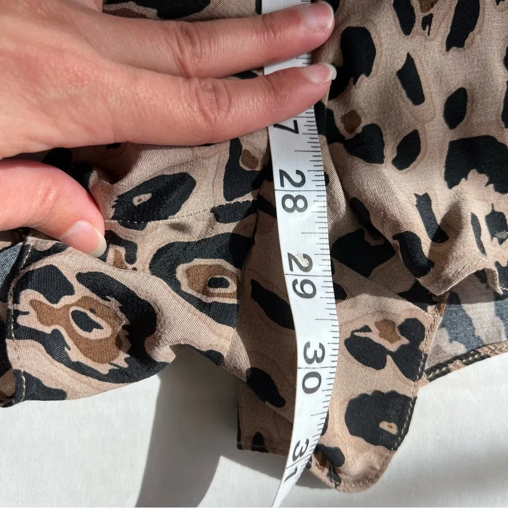 Tea romper in leopard print long sleeve romper size 10UK - Image 16