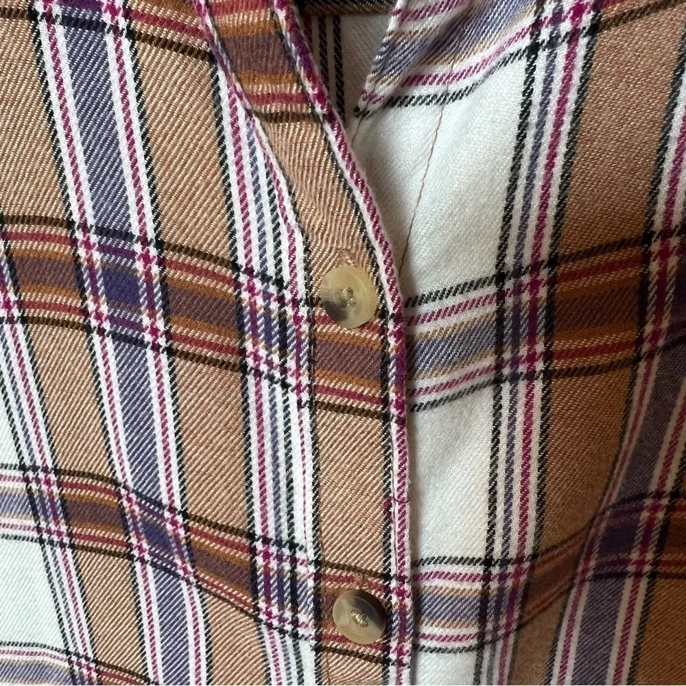 Jachs Girlfriend women’s flannel plaid shacket with pockets, buttondown, sz M - Image 6