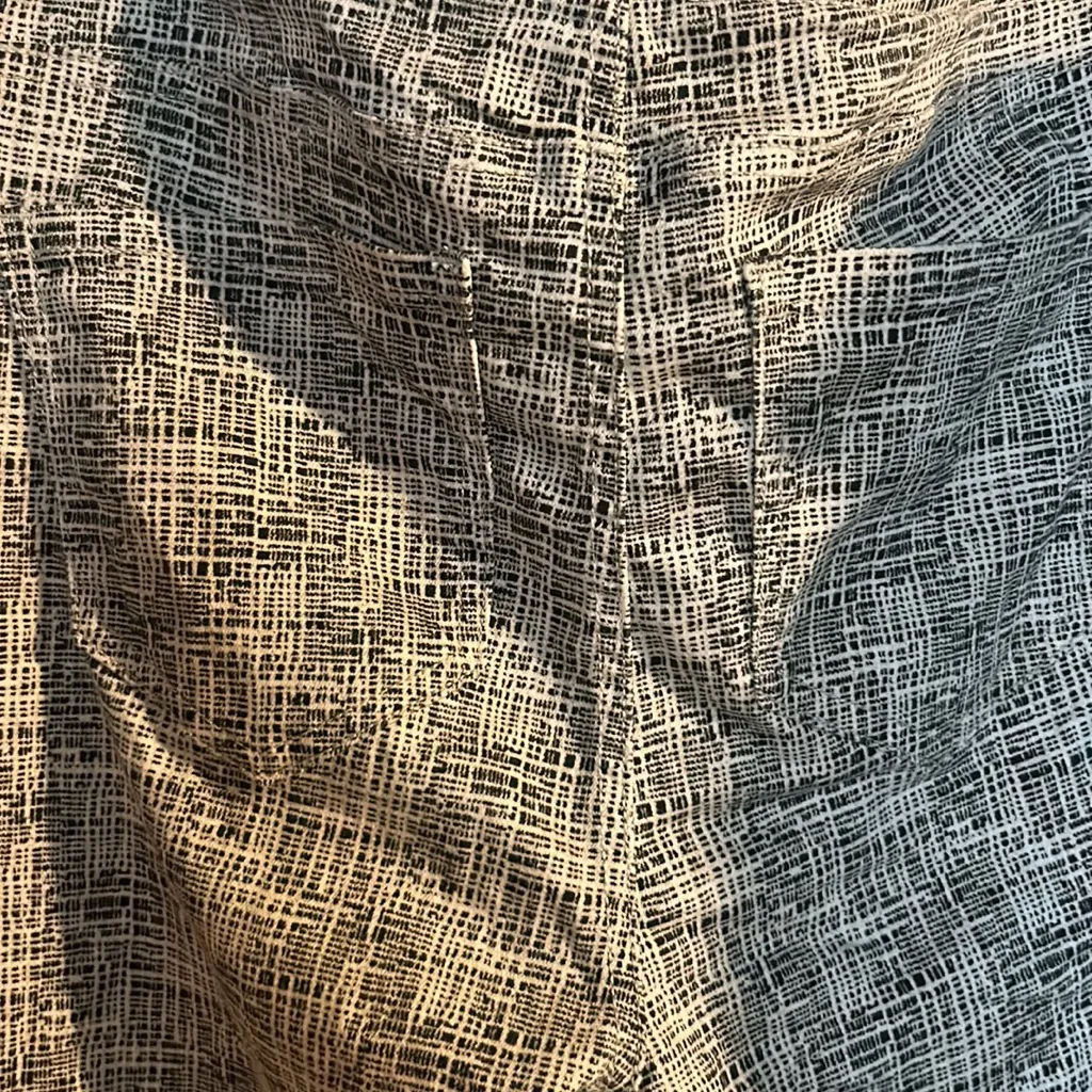 Liverpool Love Abby crop sz 8 or 29 - Image 6