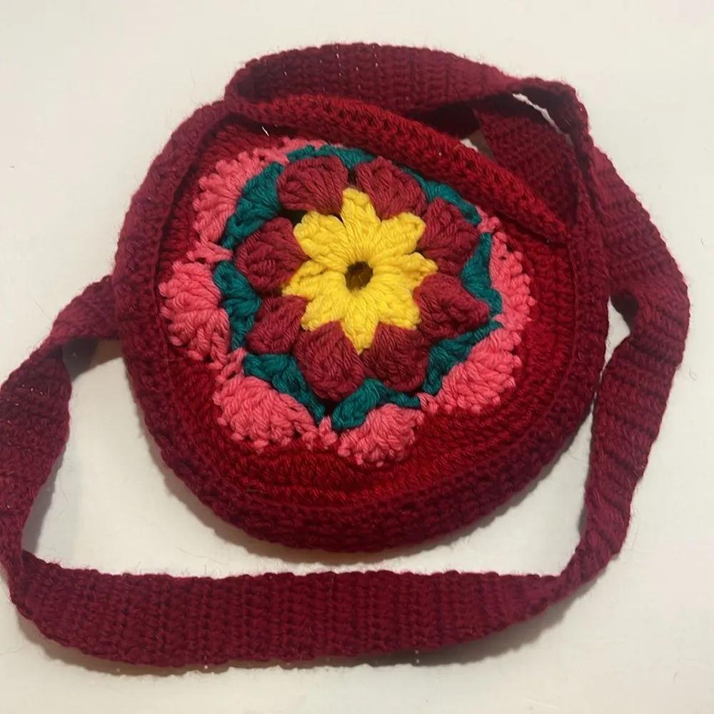Handmade Flower crochet purse Red - Image 3