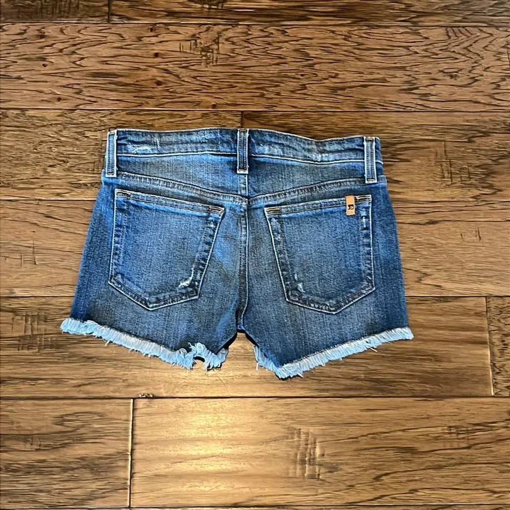 Joe’s Jeans Cut Off Shorts Mid Rise Size 25 - Image 2