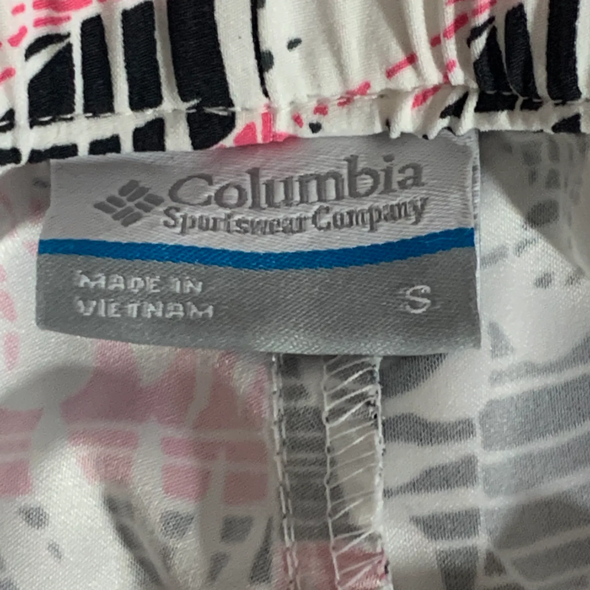 Sportswear Co PFG Womens Athletic Shorts Size Small Floral Multicolor - Image 4