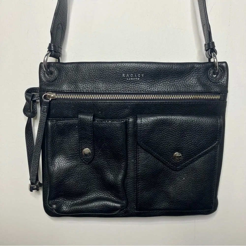 Radley London black leather Wilton Way Crossbody bag‎ small/medium - Image 3