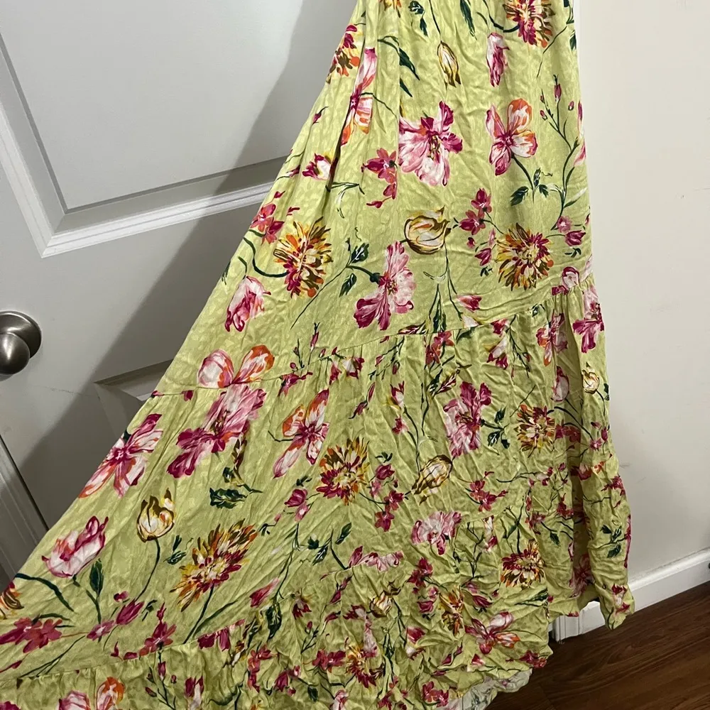 Lulu’s Sweet Statement Chartreuse Floral Print Cutout Maxi Dress Size Medium $89 - Image 4