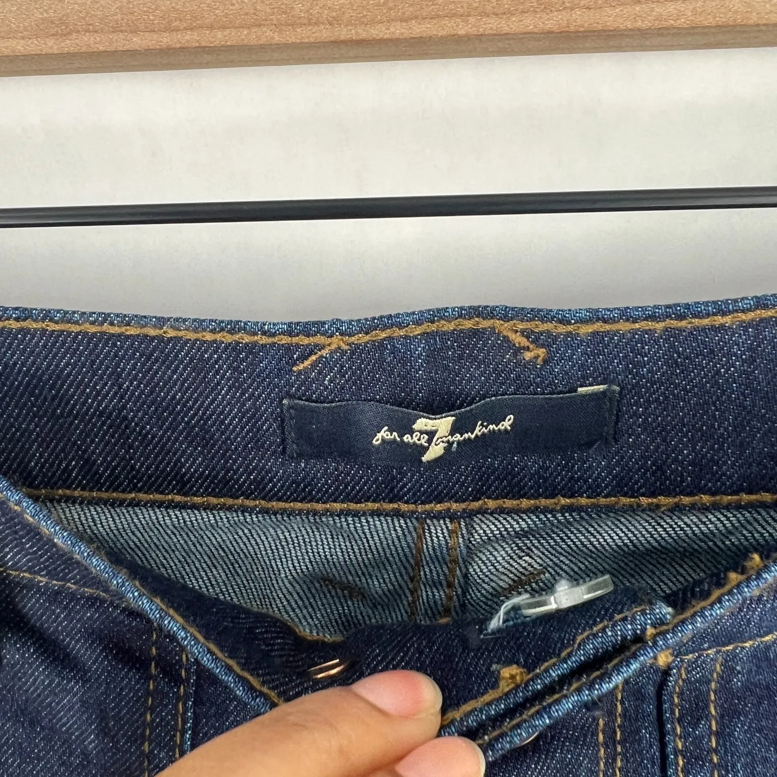 7 for All Mankind Jeans Womens 24 Blue Denim Dark Wash High Rise Bootcut Leg - Image 4