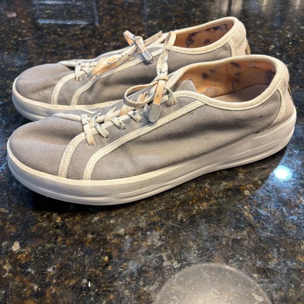 HEY DUDE Karina Joy Stone Grey Slip On Casual Comfort Shoes Womens Sz US 8 EU 39 - Image 2