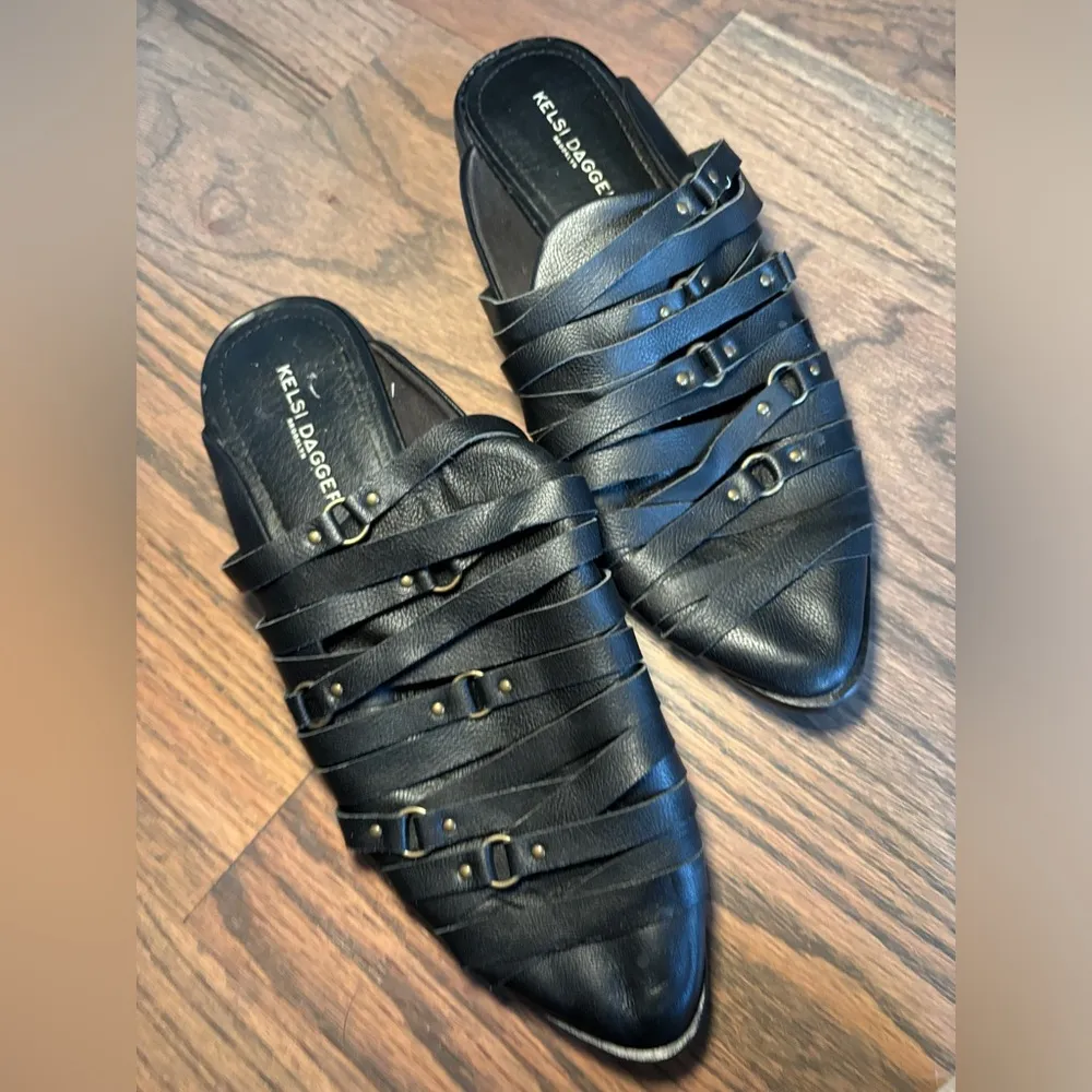 Kelsi Dagger Brooklyn Alchemy Black Strappy Mule Size 9.5 Women Leather Slip On - Image 5