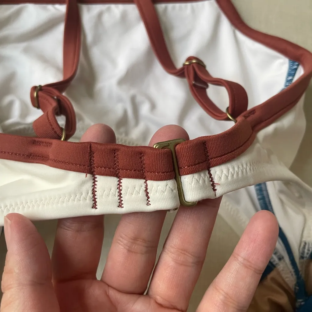 Madewell Unlined Second Wave Structured One-Piece Swimsuit in Colorblock - Image 6