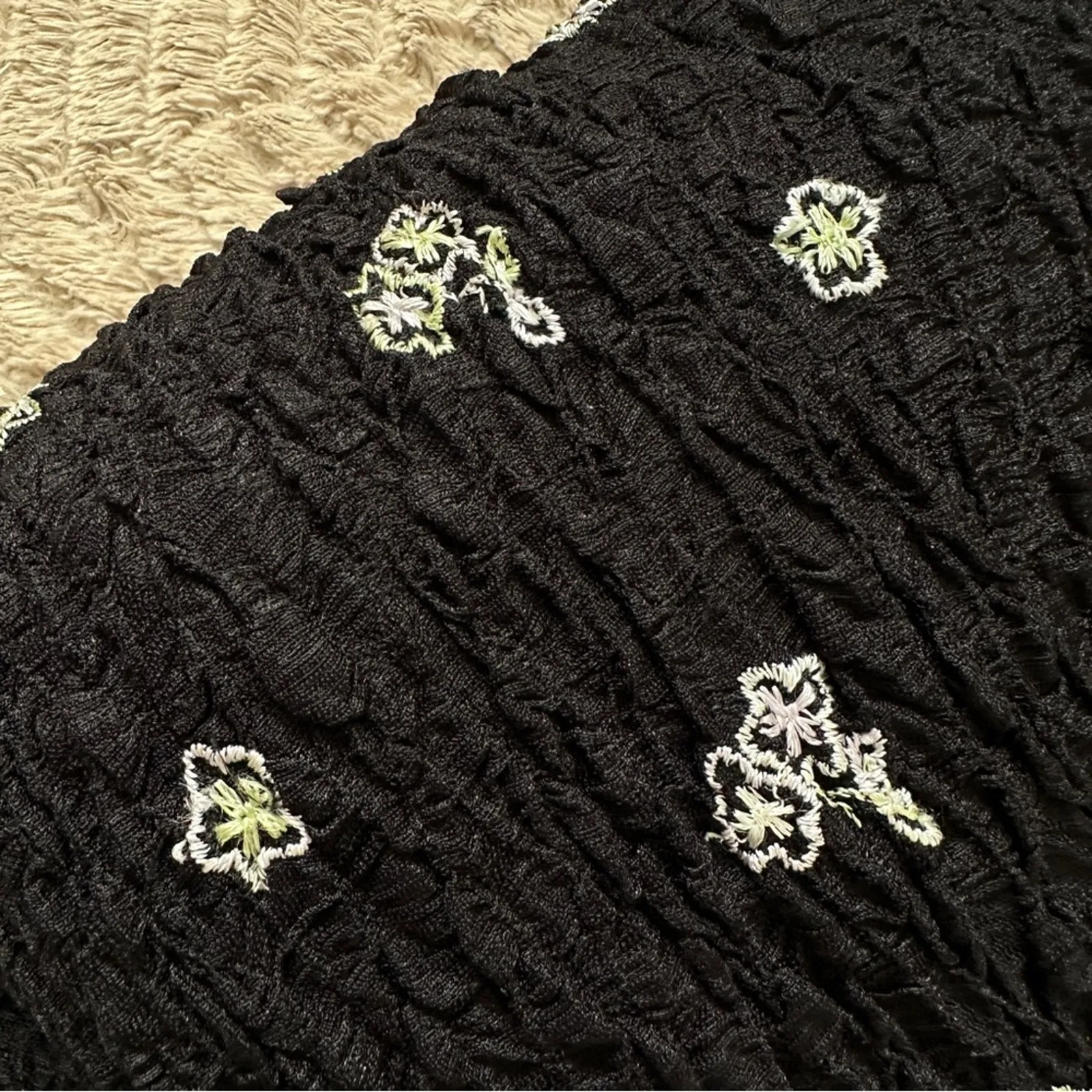 Bisou Bisou Black Maxi Bodycon Stretch Dress with White Green Floral Pattern - Image 7