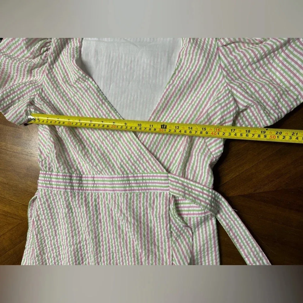 Draper James RSVP Seersucker Wrap Dress Puff Sleeve Ruffle Hem Preppy Small - Image 6