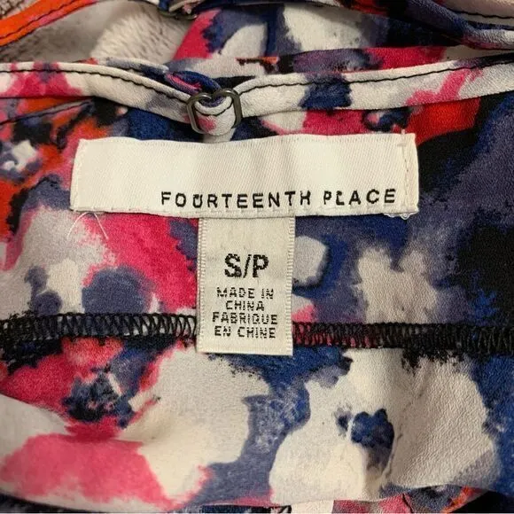 Fourteenth Place Floral Print Cami Top Sleeveless Criss Cross Straps Size‎ Small - Image 3