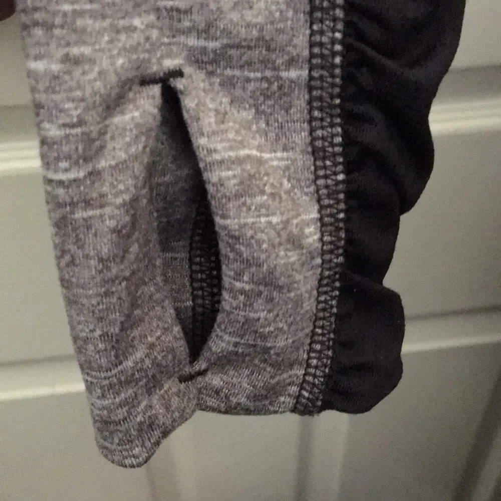 Xersion FINAL MARKDOWN Ladies  top (M) - Image 5