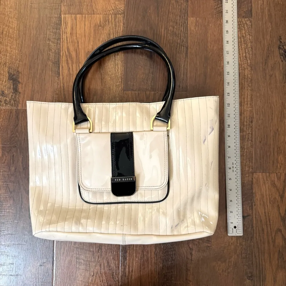ecru & black PVC tote - Image 8