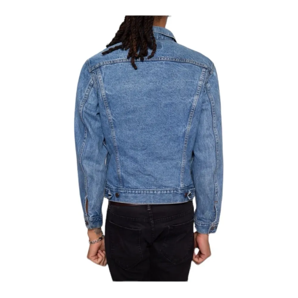 Levi's Original Trucker Jacket 
Medium Wash size Small - Image 3