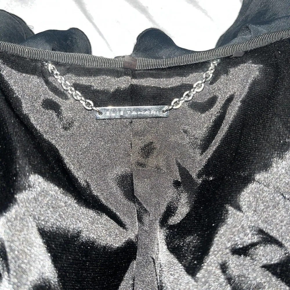 Sz M Medium Elie Tahari Black Trench coat With Rhinestone Button Detail - Image 11