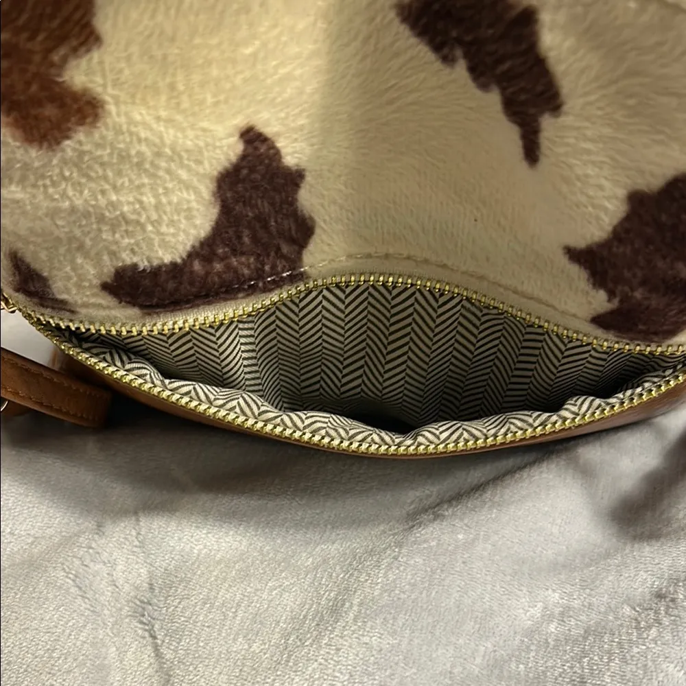 JEN & CO Tara Crossbody Bag Brown - Image 4