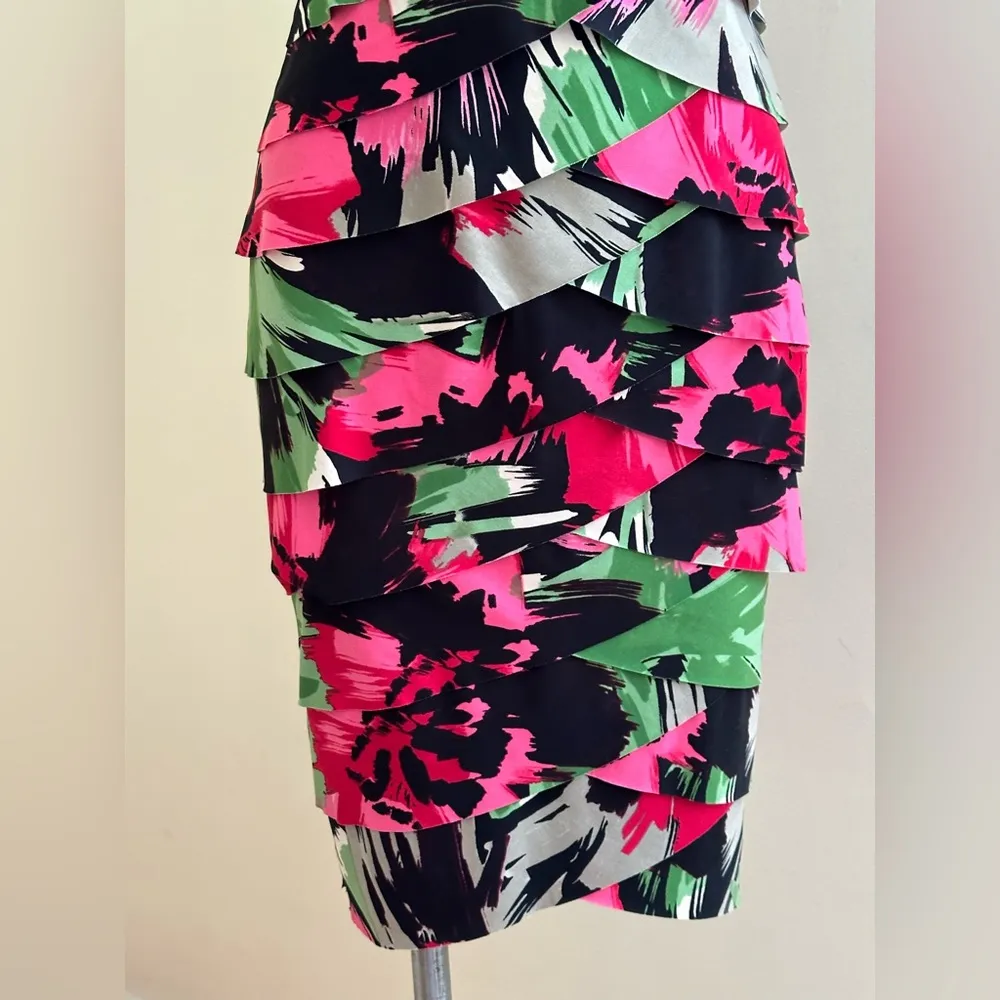 London times pink red Green Black Body con Dress SZ 4 Strips of layered … - Image 3