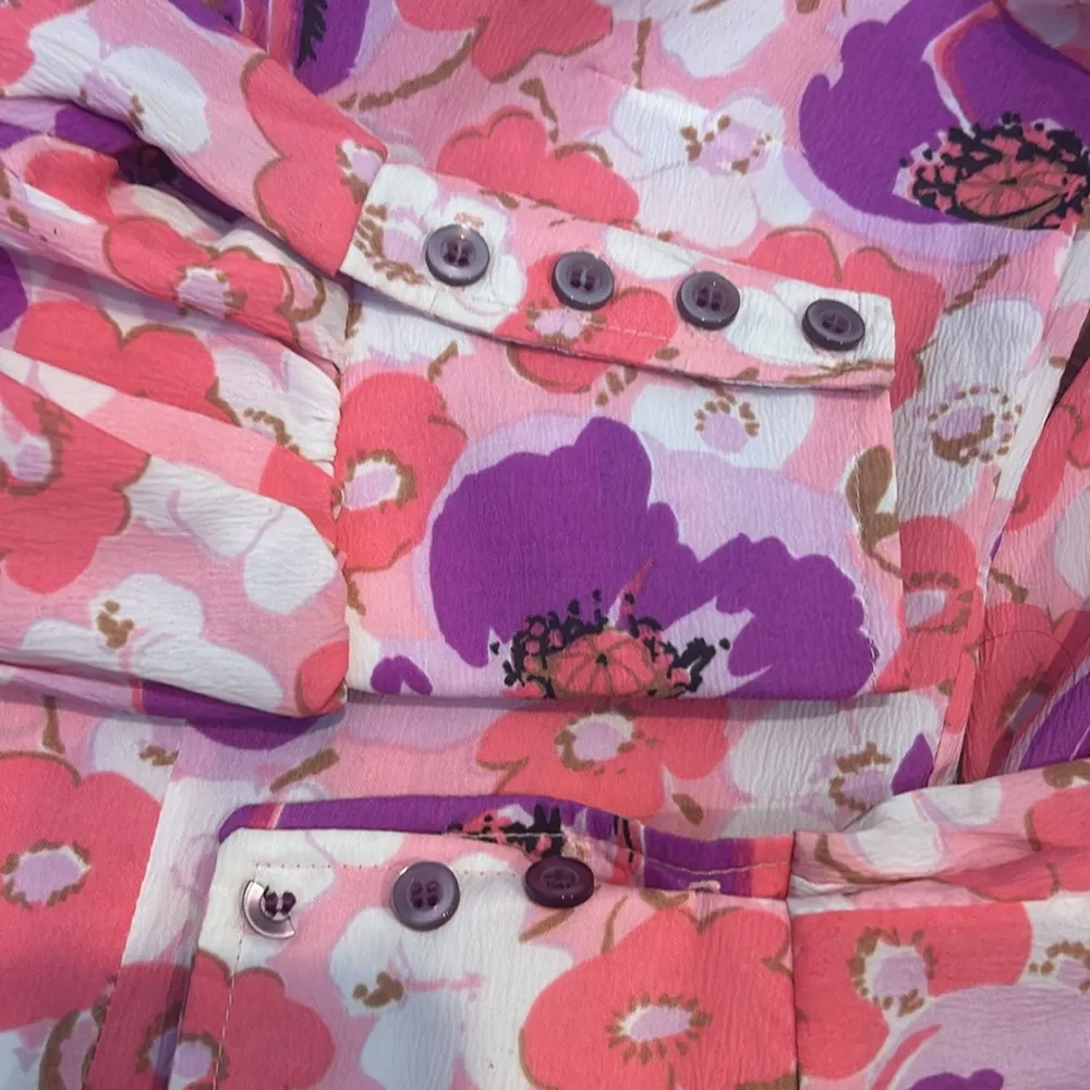 Vintage 1960's / 1970's  Slim Pink Floral Button Up Shirt Size XS - Image 6