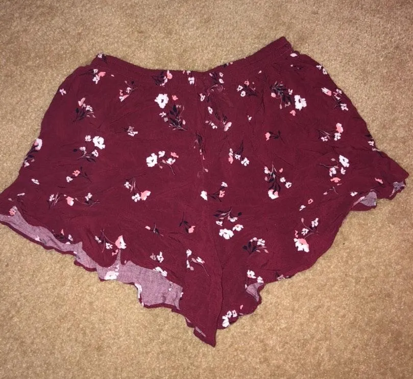 Flowery Flow Shorts Red Size M - Image 3