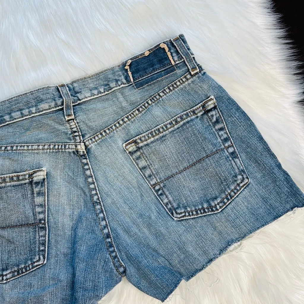 Levi's Signature Straight Faded Denim Cut Offs - Image 6