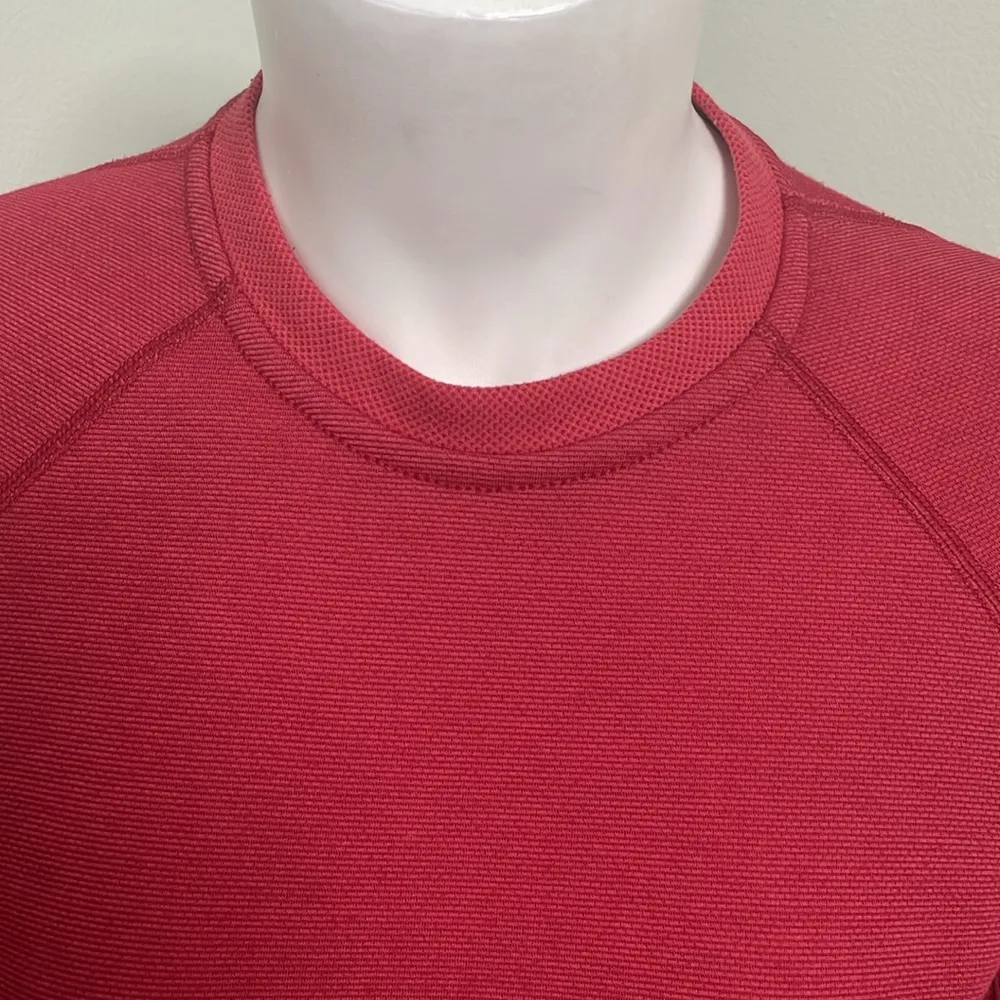 Patagonia Capilene Long Sleeve Performance Baselayer Red Shirt size medium - Image 2