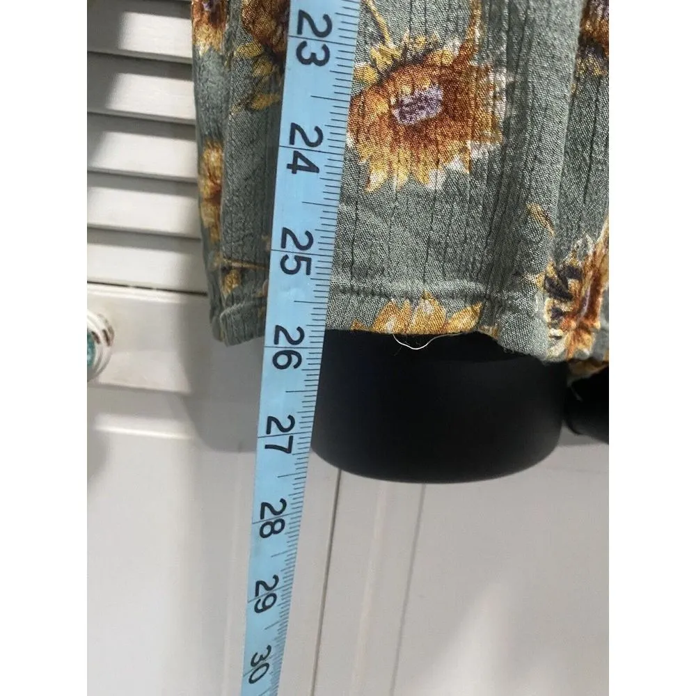 Forever 21 Green Sunflower 3/4 Sleeve Romper Size Medium‎ Wrap Front - Image 6