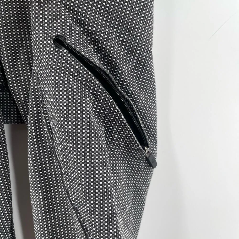 LULULEMON Cadence Crusher Leggings Size 4 Black White Gray Print High Waisted - Image 12