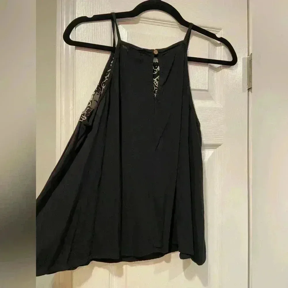Eyeshadow Black Flowy Floral Embroidered Cream Tanks Top Keyhole Back Size L - Image 7