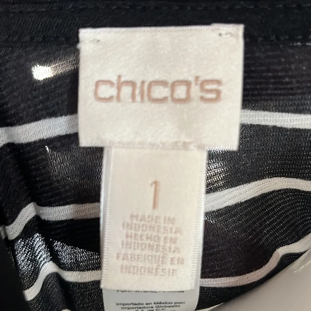 Chicos semi sheer tunic blouse or duster size 1 - Image 6