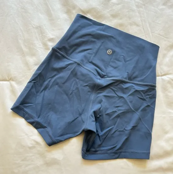 lululemon Align™ High-Rise Short 4"
Oasis Blue - Image 2