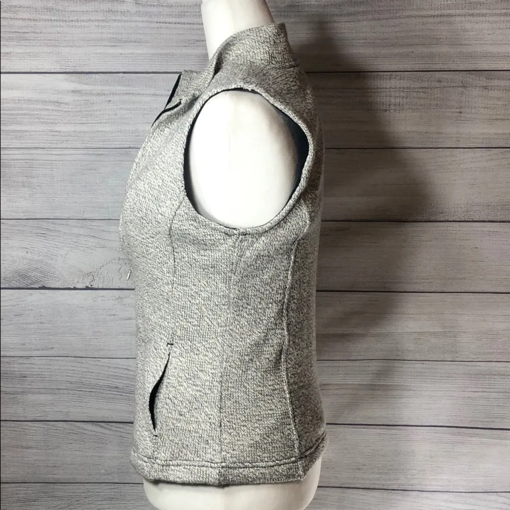 Croft & Barrow - Grey Knit Sweater Vest - Image 4