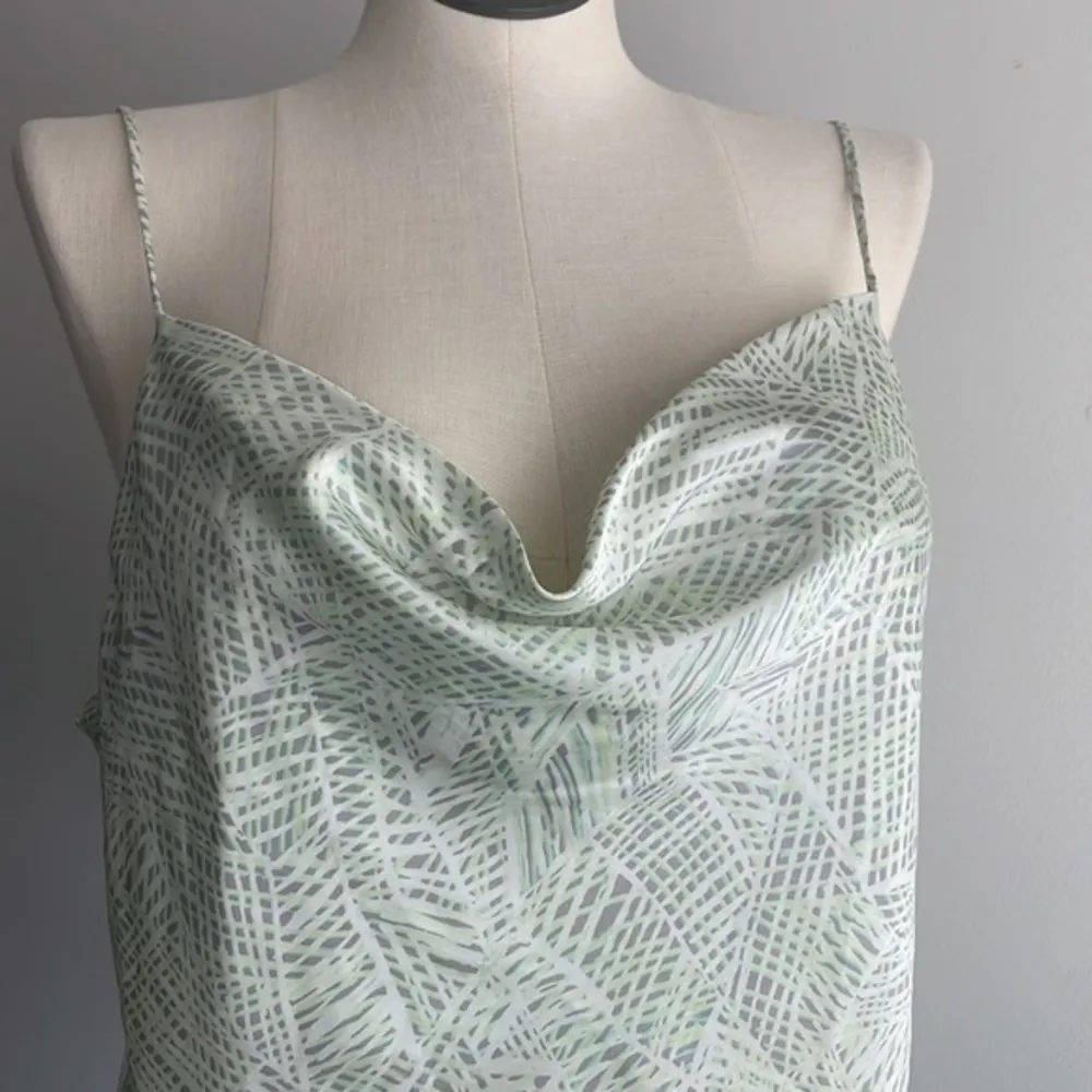 Wayf women’s mint print Axel Cowl Neck Camisole NWT size XL - Image 55