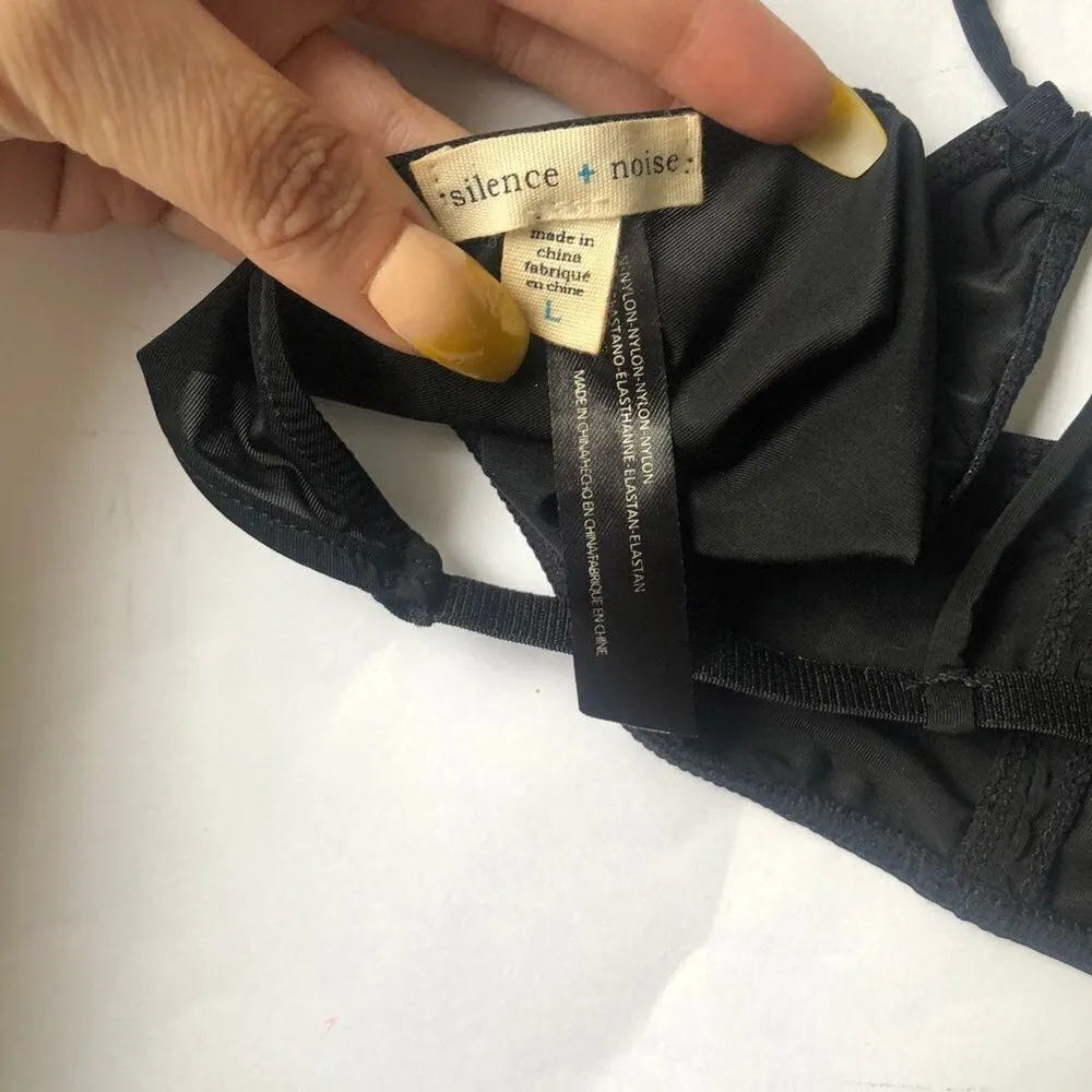 bralette Sz L - Image 4