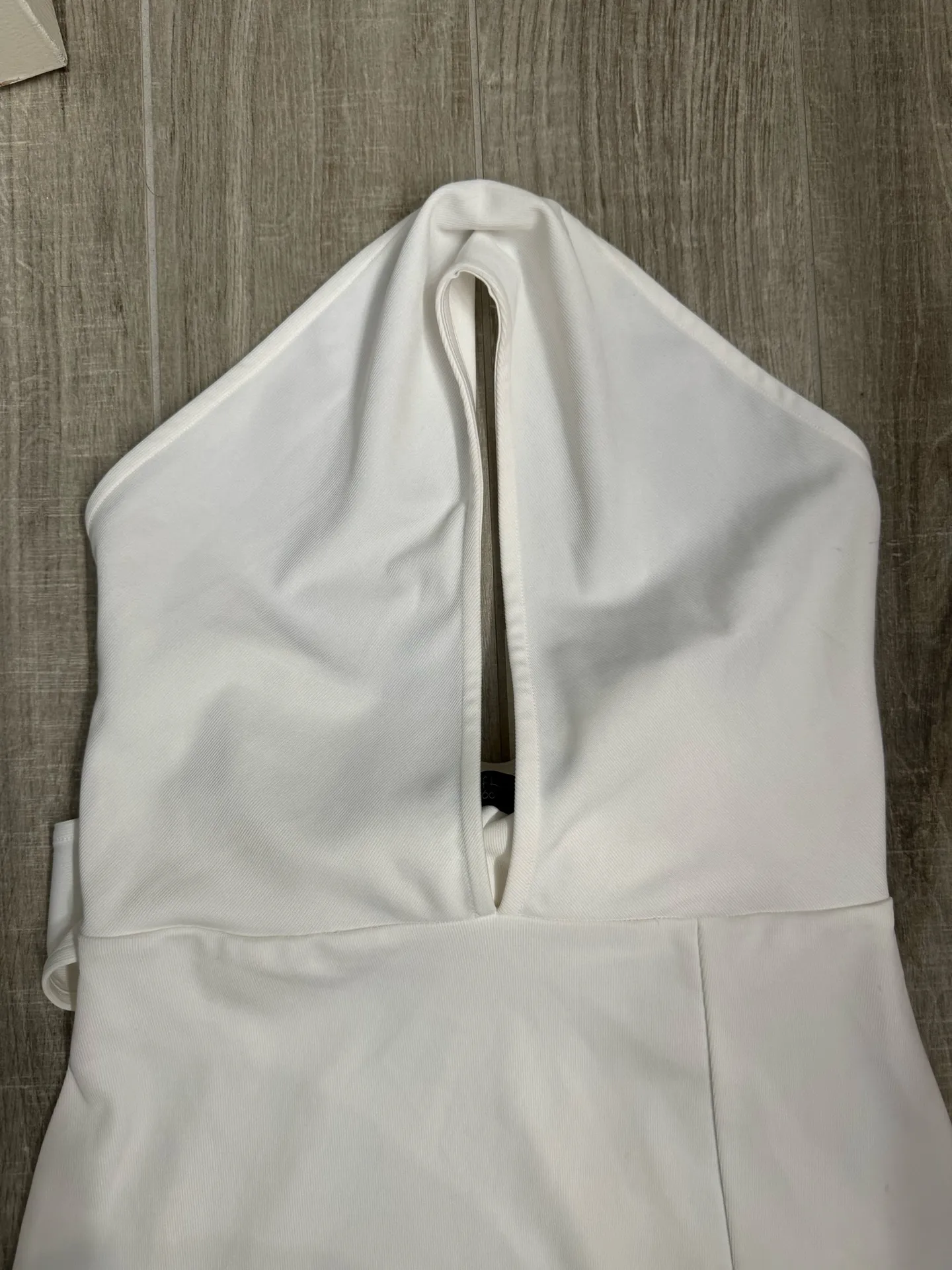 House of Harlow 1960 x Revolve White Bodycon Halter Neck Midi Dress- Size Medium - Image 4