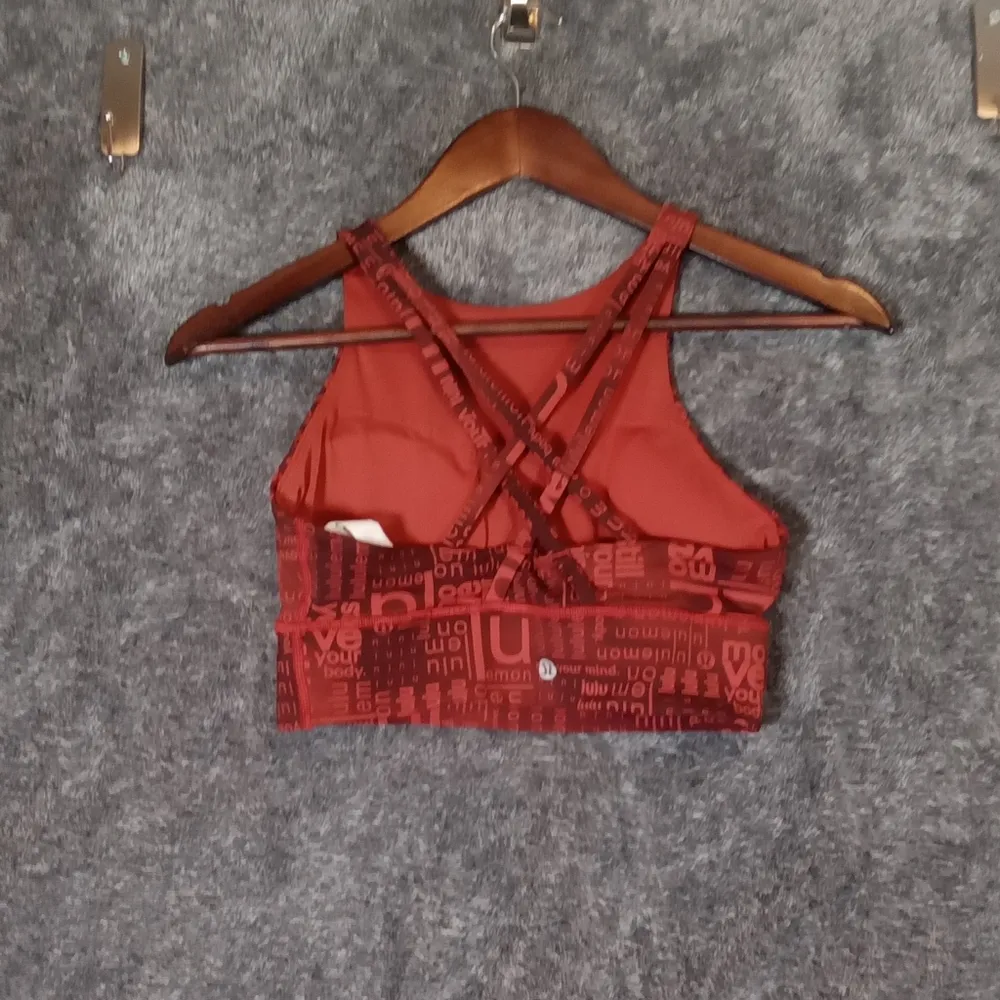 Energy Bra High Neck Line Ombre Red Muilti Size 6 Women - Image 3