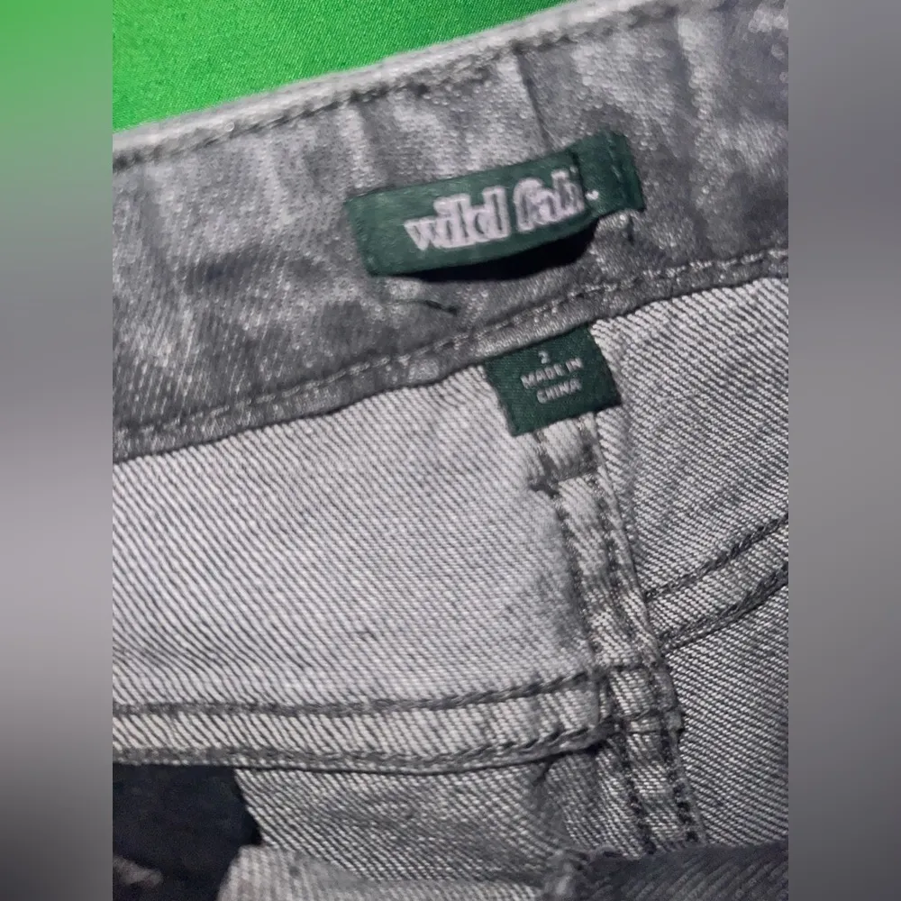 NWT Wild Fable Stylish Gray Jeans size 2 - Image 4